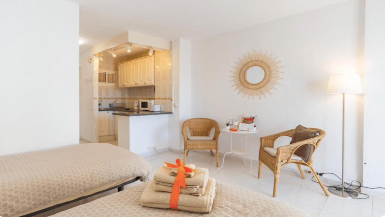 797 Holiday Rentals- Luminoso Estudio En Arroyo De La Miel Беналмадена Екстериор снимка