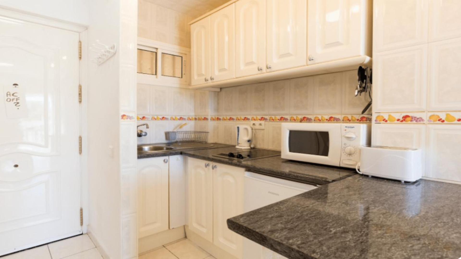 797 Holiday Rentals- Luminoso Estudio En Arroyo De La Miel Беналмадена Екстериор снимка