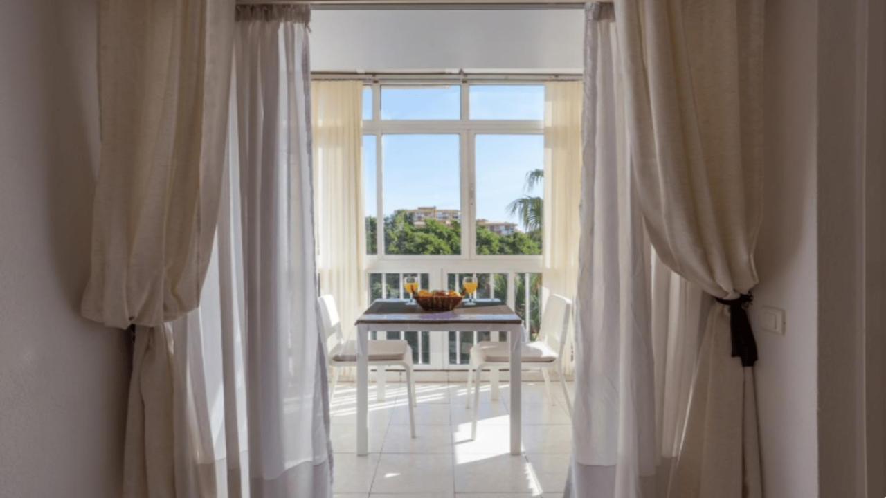 797 Holiday Rentals- Luminoso Estudio En Arroyo De La Miel Беналмадена Екстериор снимка