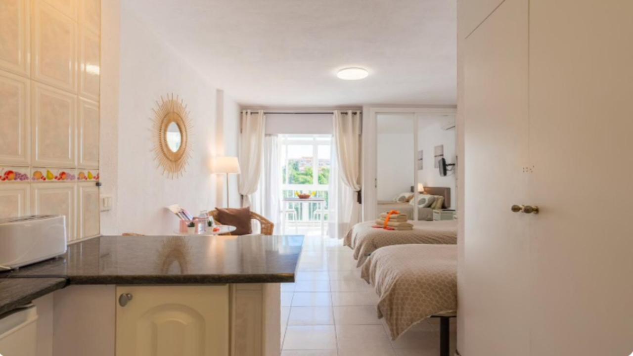 797 Holiday Rentals- Luminoso Estudio En Arroyo De La Miel Беналмадена Екстериор снимка